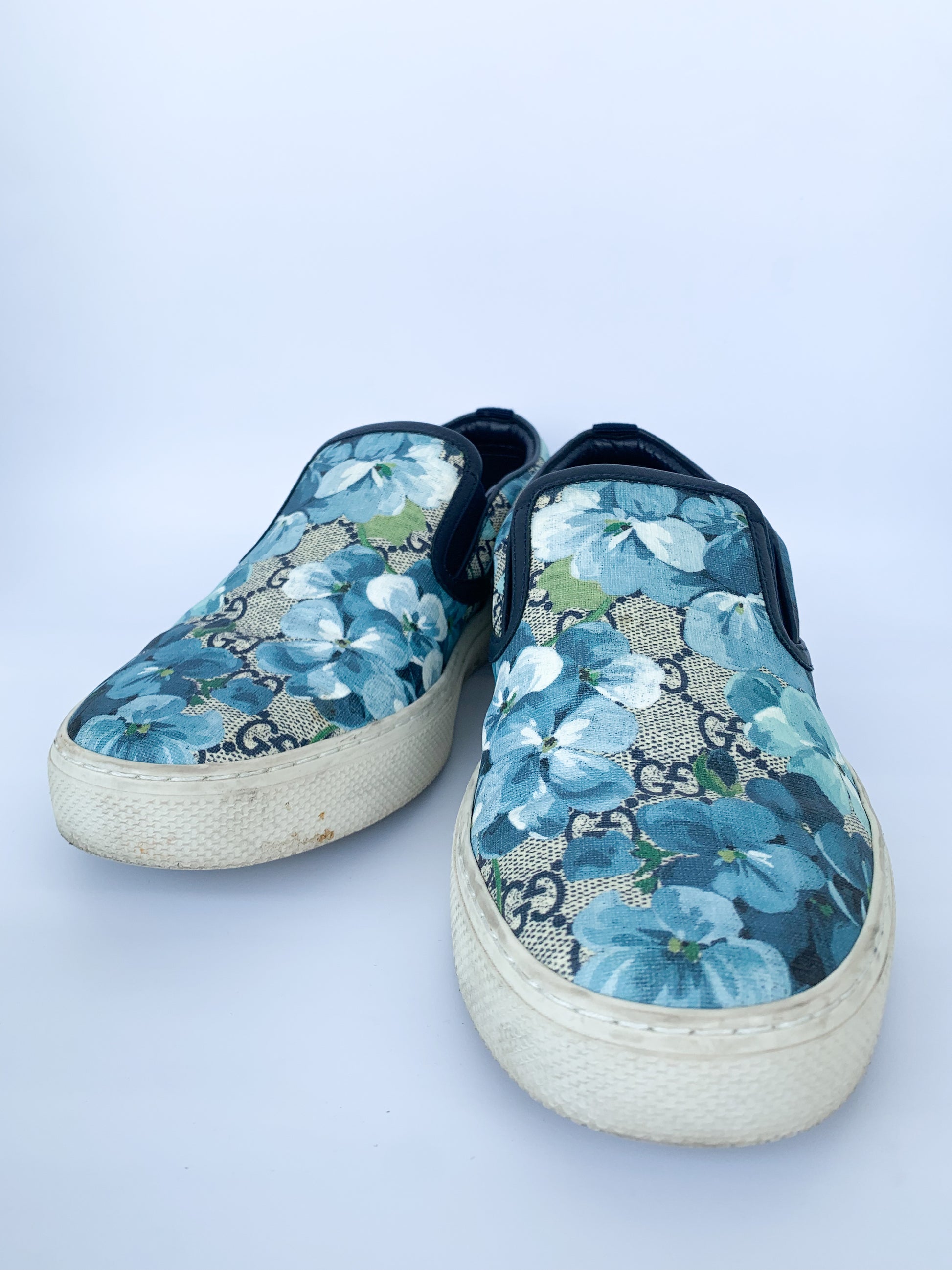 Gucci Supreme Slip Ons 39