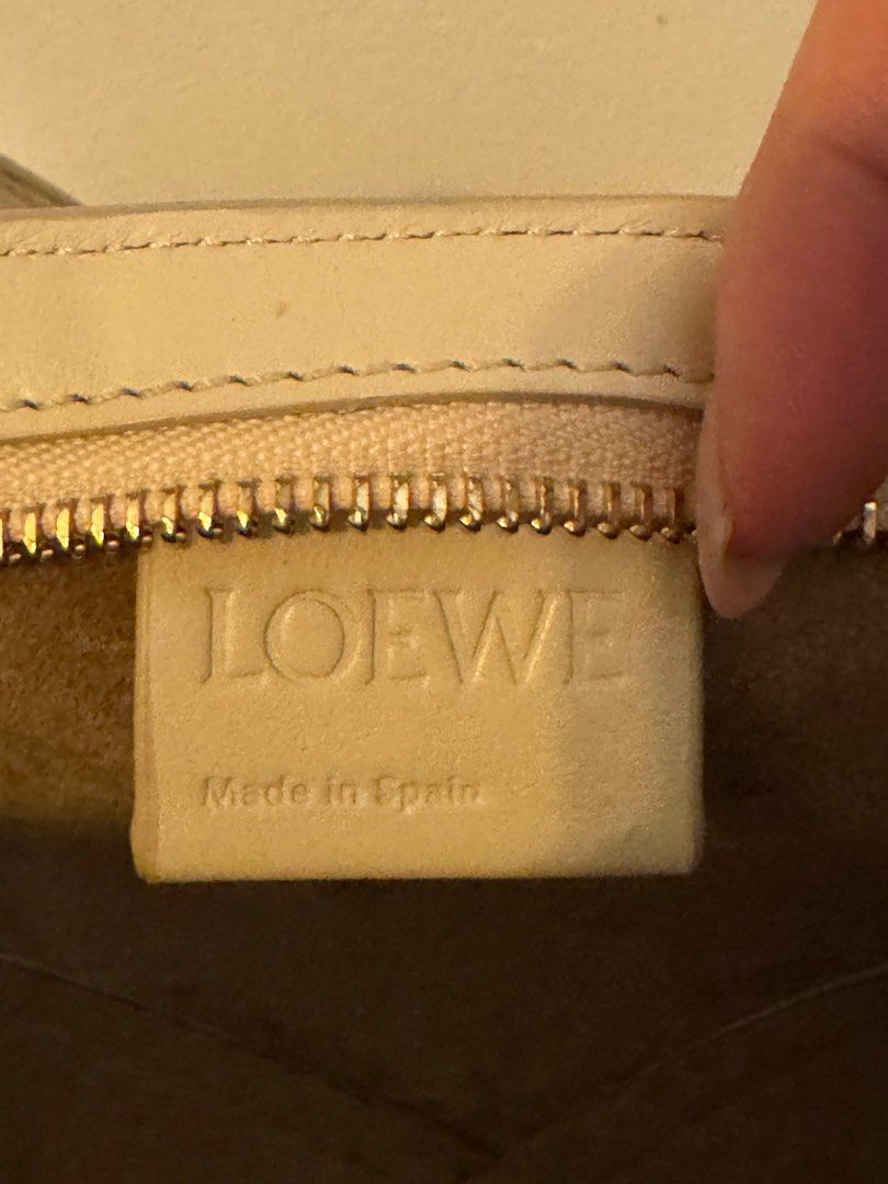 Loewe Puzzle Cropped East West