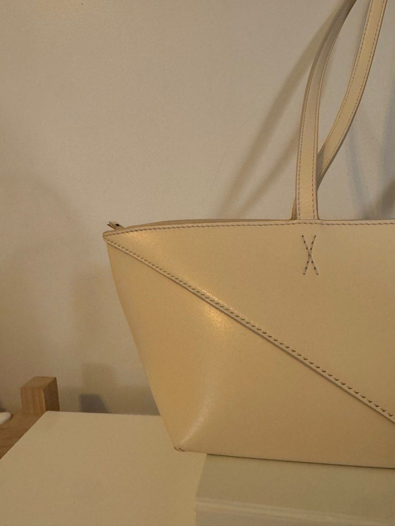 Loewe Puzzle Cropped East West