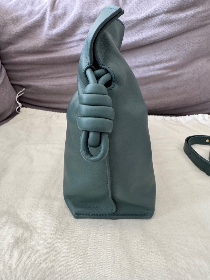 Loewe Flamenco Medium