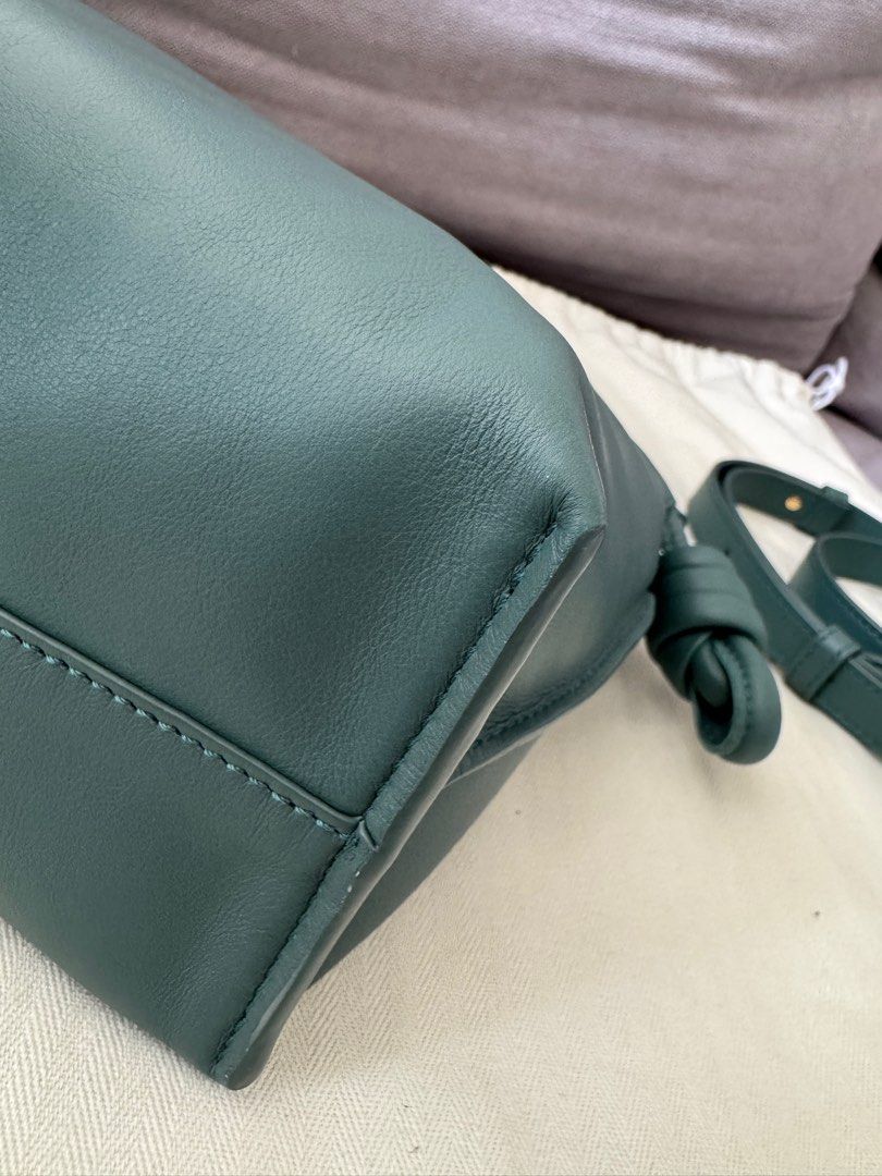 Loewe Flamenco Medium