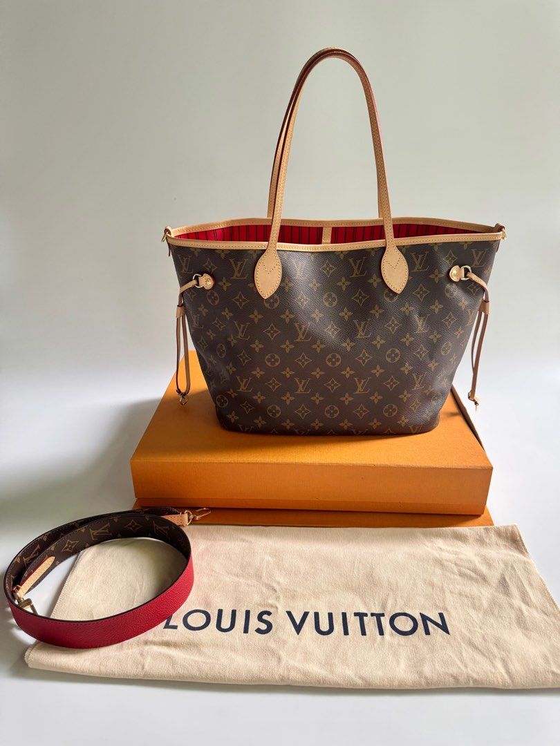 Louis Vuitton	Neverfull MM Bandouliere Inside Out