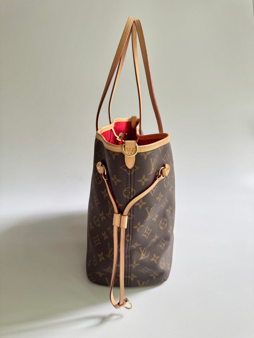 Louis Vuitton	Neverfull MM Bandouliere Inside Out