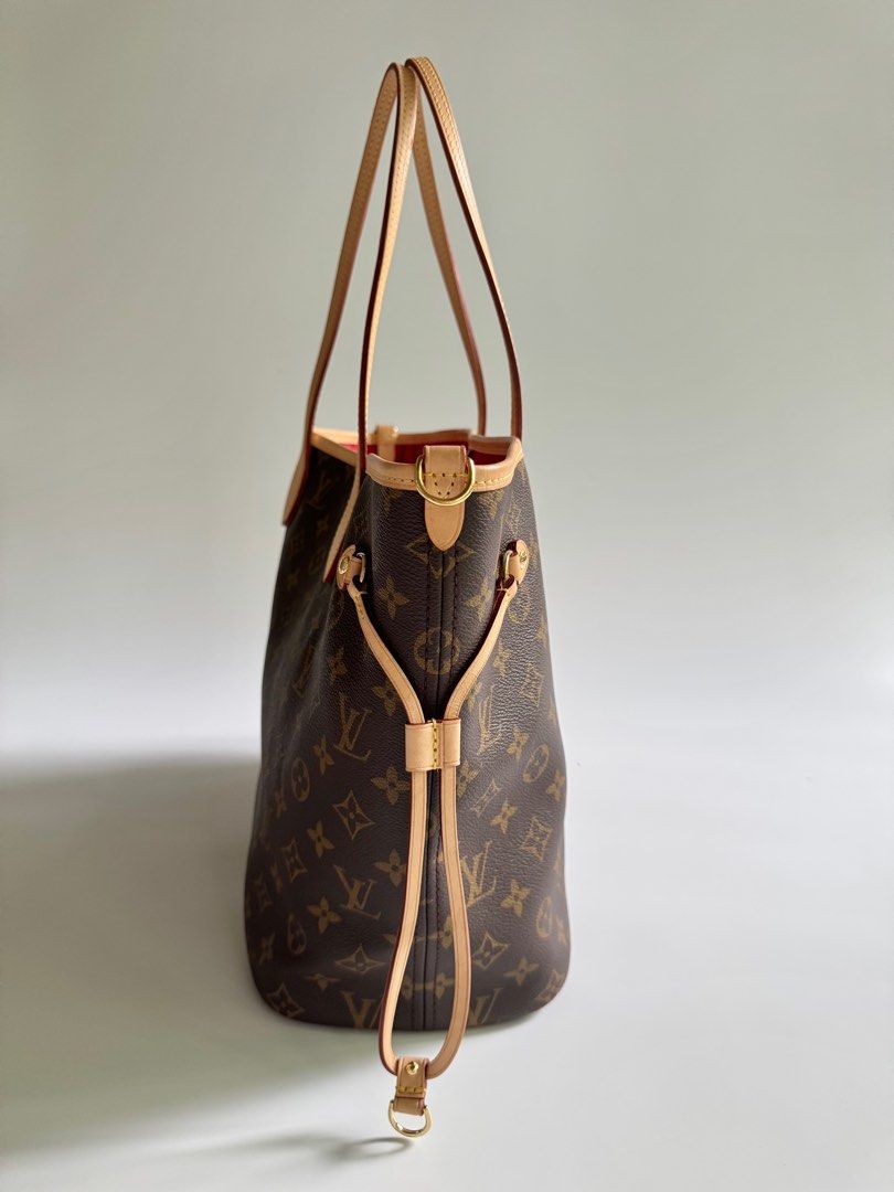 Louis Vuitton	Neverfull MM Bandouliere Inside Out