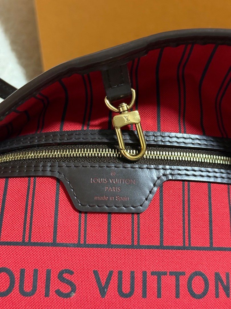 Louis Vuitton	Neverfull MM Damier Ebene