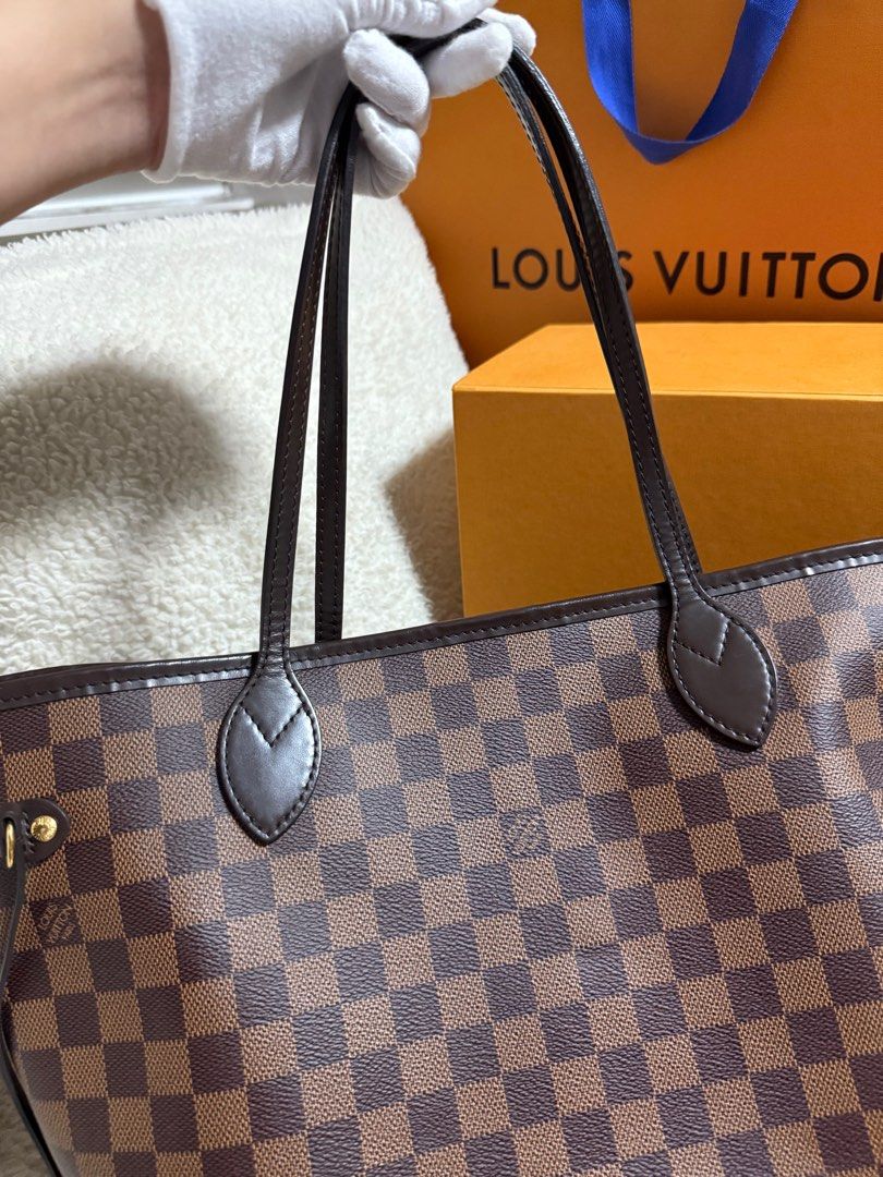 Louis Vuitton	Neverfull MM Damier Ebene