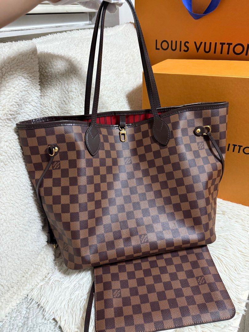 Louis Vuitton	Neverfull MM Damier Ebene