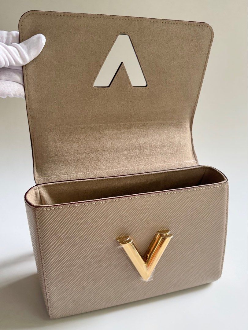 Louis Vuitton Twist MM