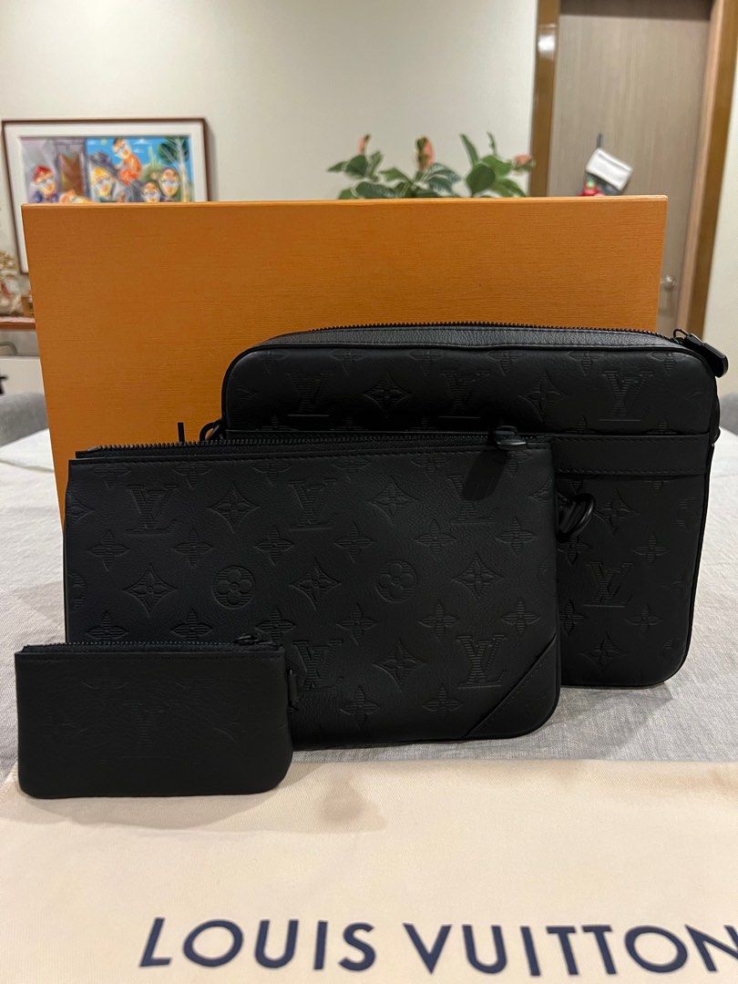 Louis Vuitton	Trio Messenger