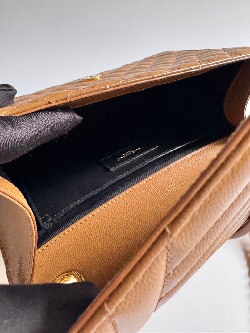 Saint Laurent	Envelope Medium