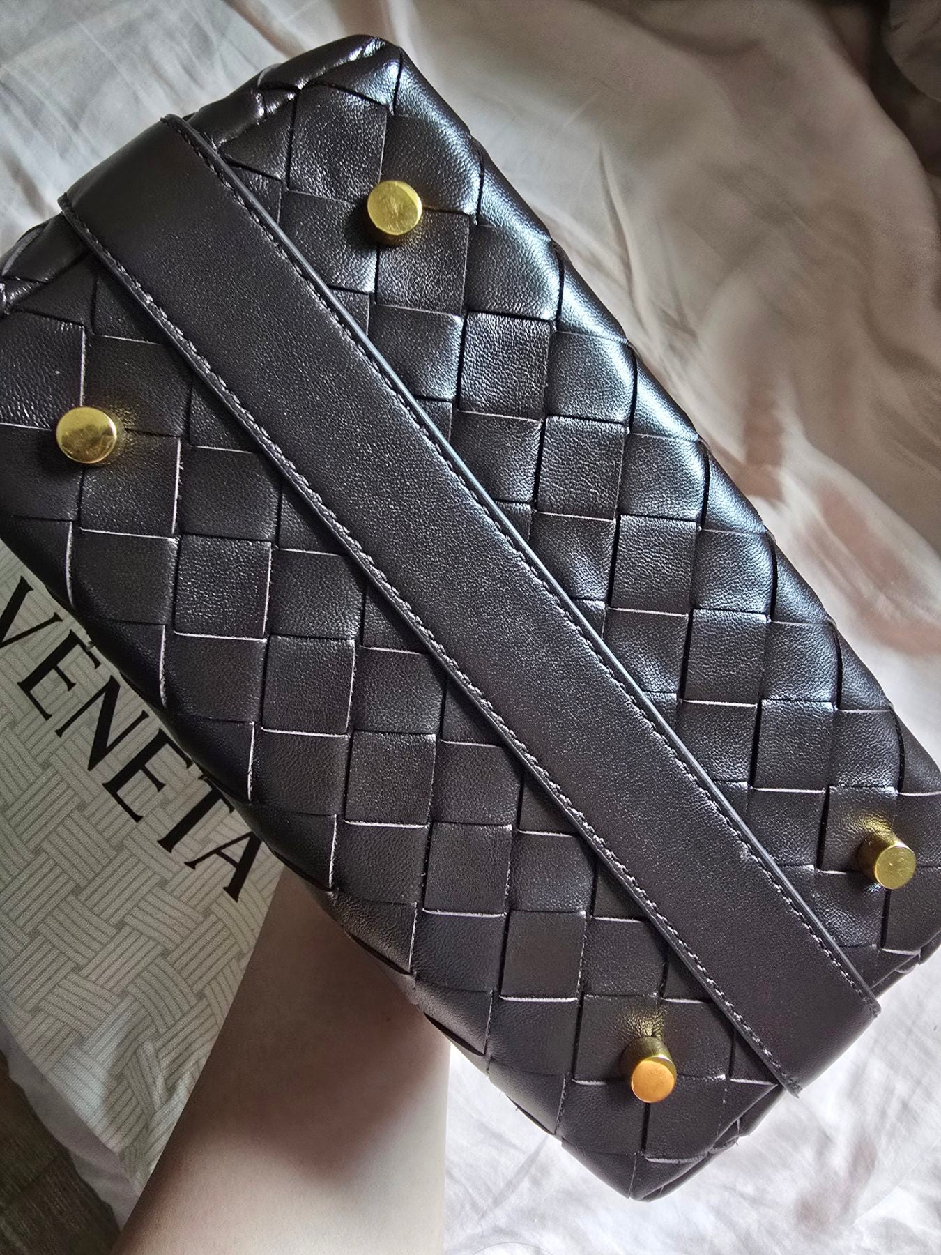 Bottega Veneta Mini Wallace