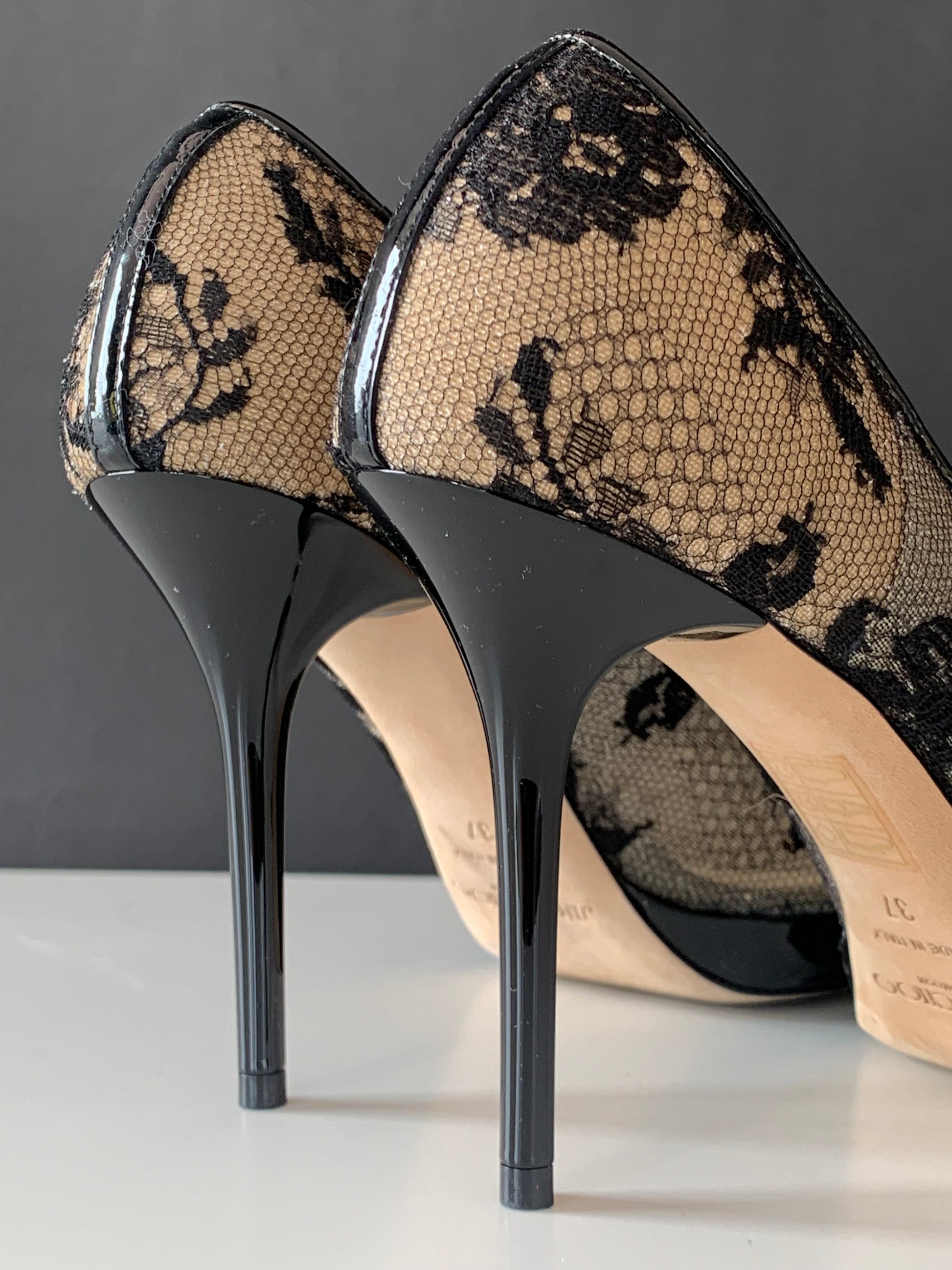 Jimmy Choo Luna Lace Peep Toe Pumps 37