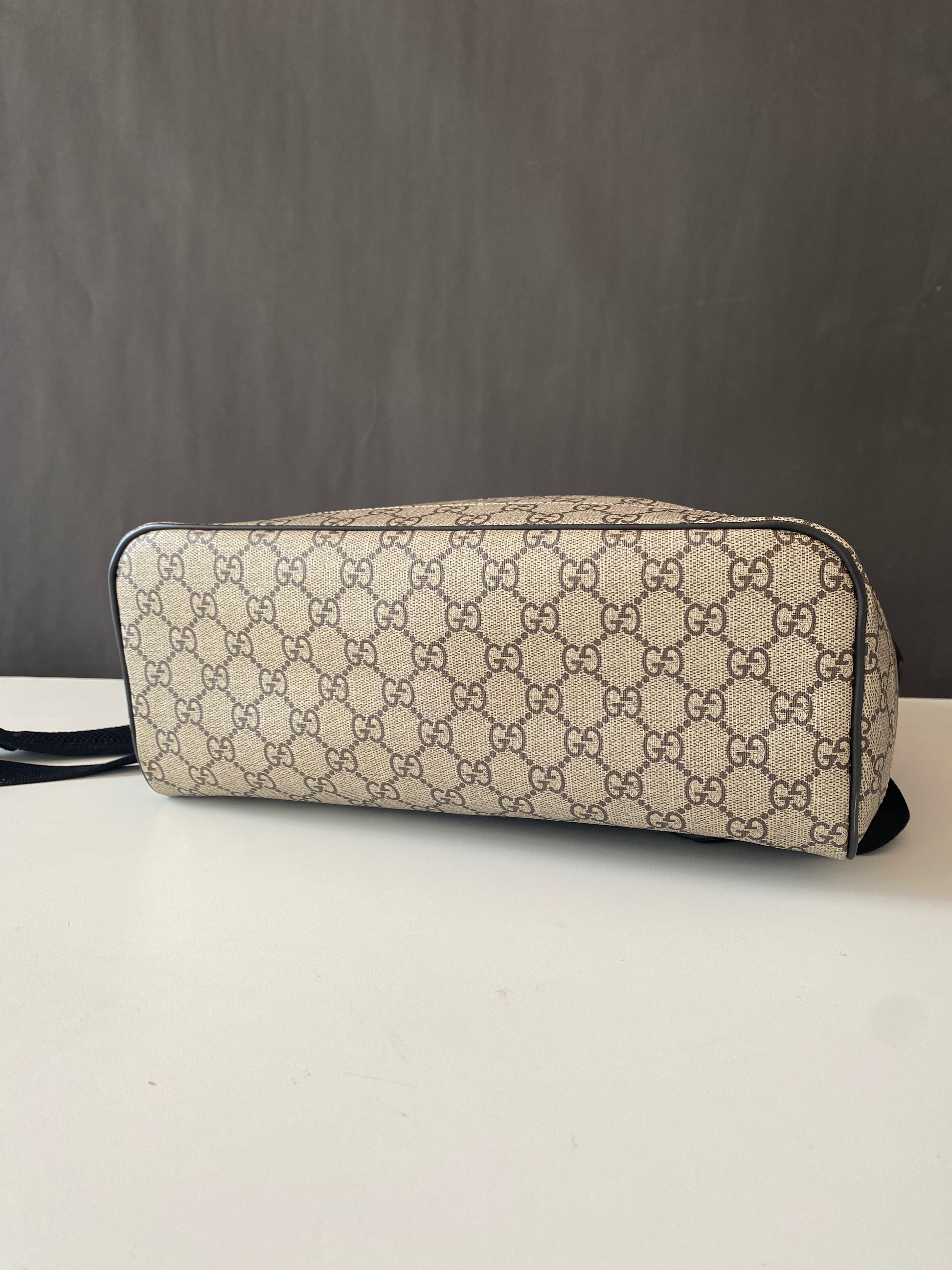 Gucci Supreme Monogram L'Aveugle Par Amour Backpack