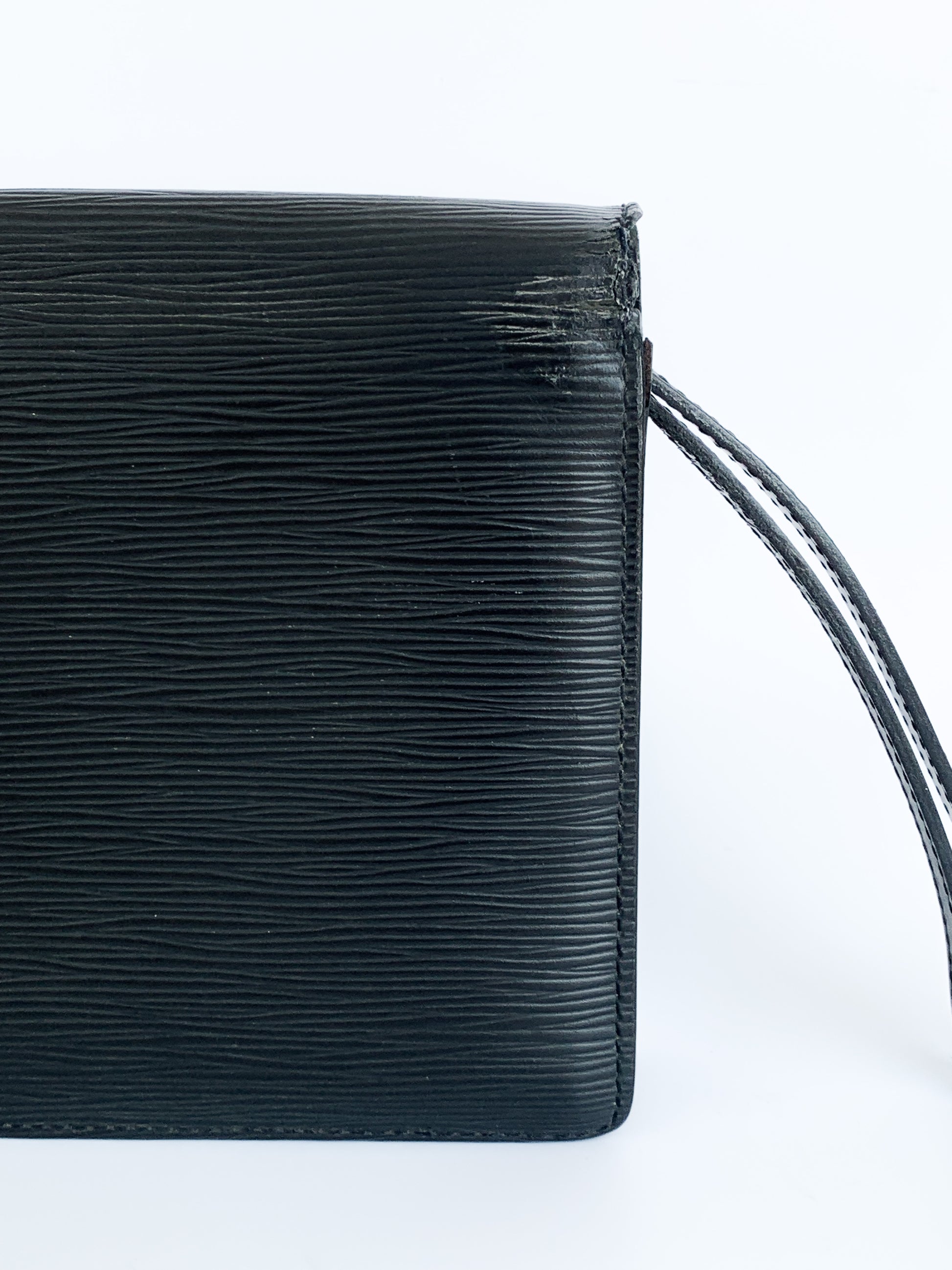 Louis Vuitton Sellier Pochette Epi