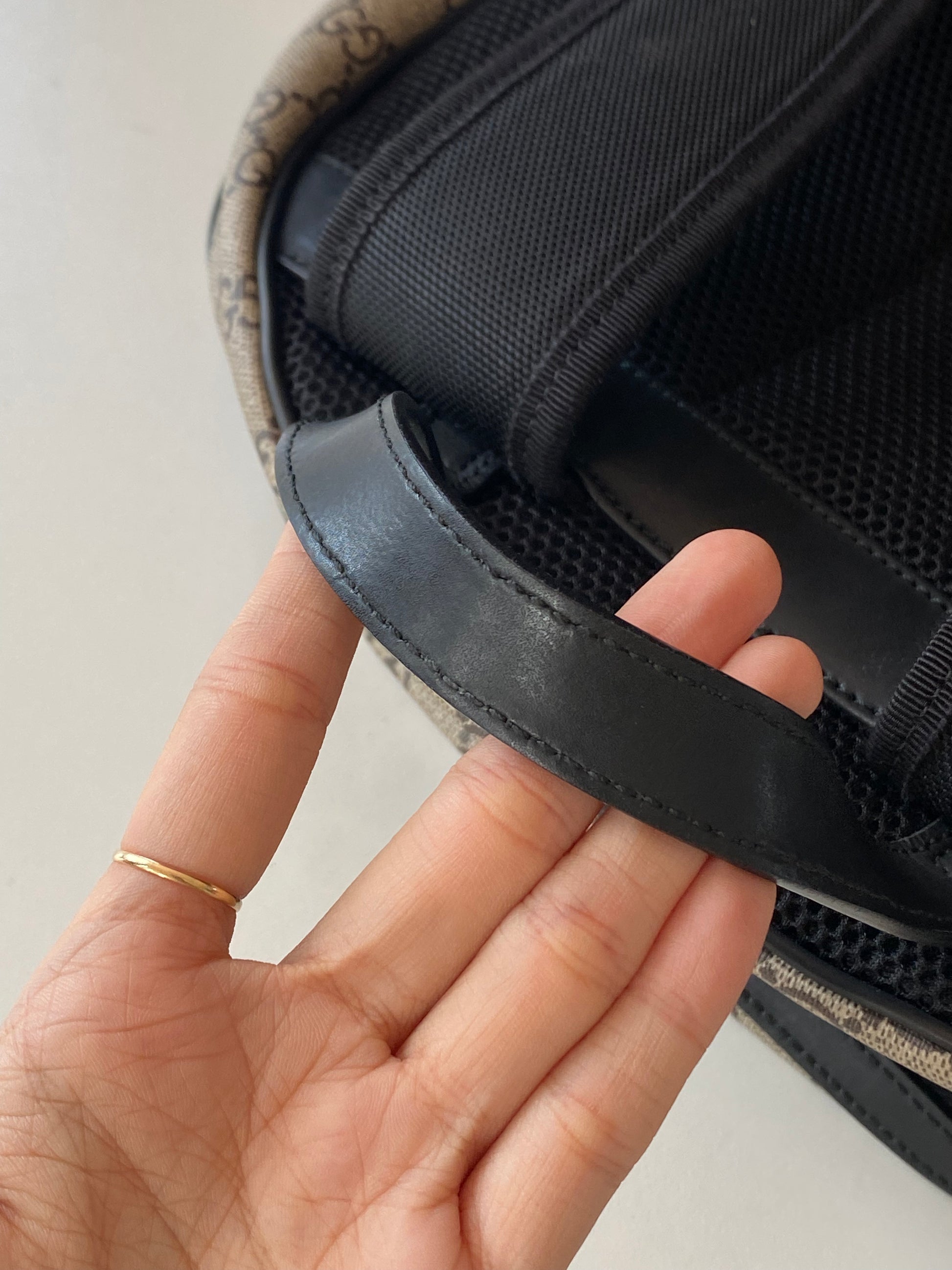 Gucci Supreme Monogram L'Aveugle Par Amour Backpack