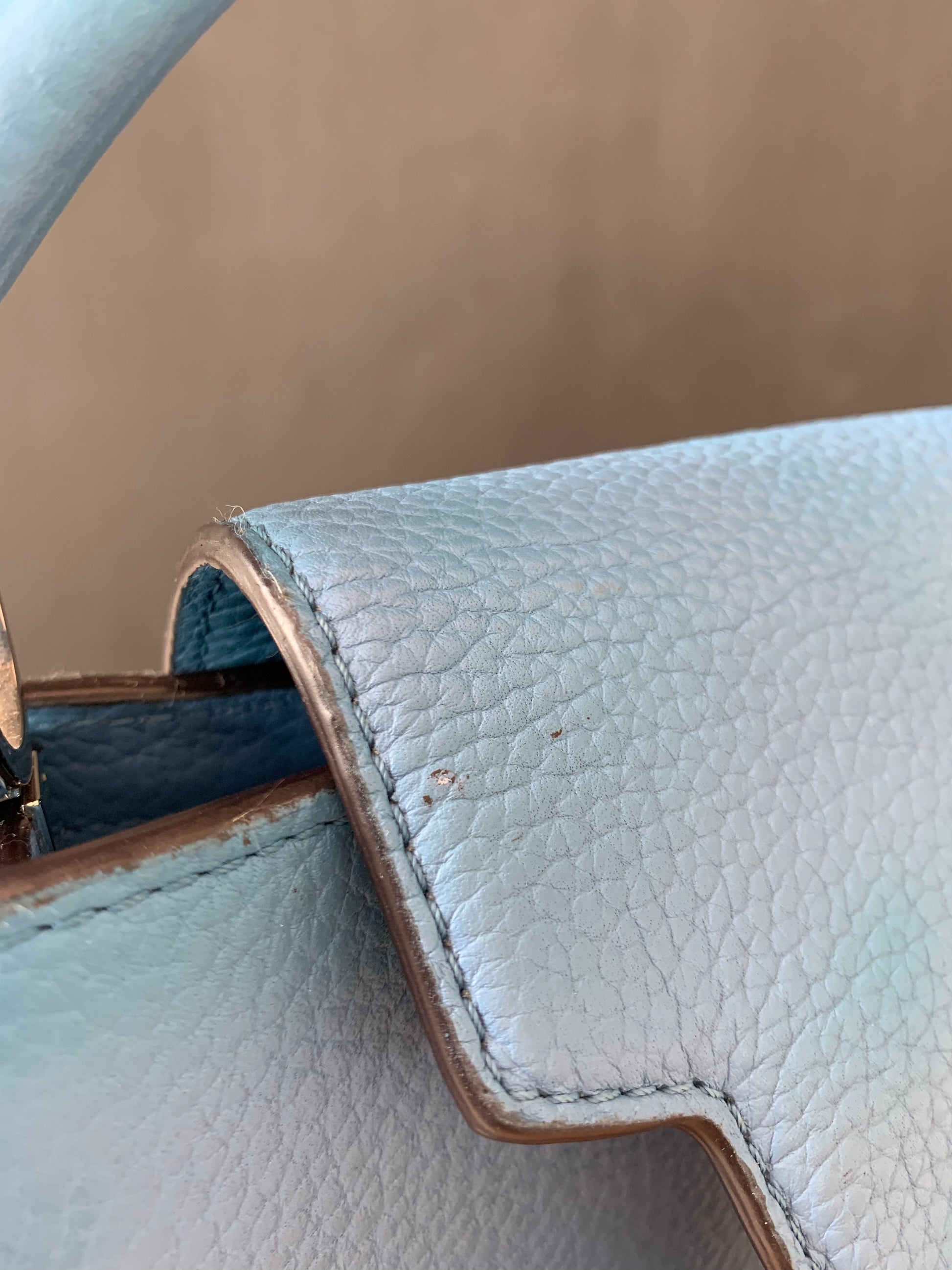 Louis Vuitton Capucines BB