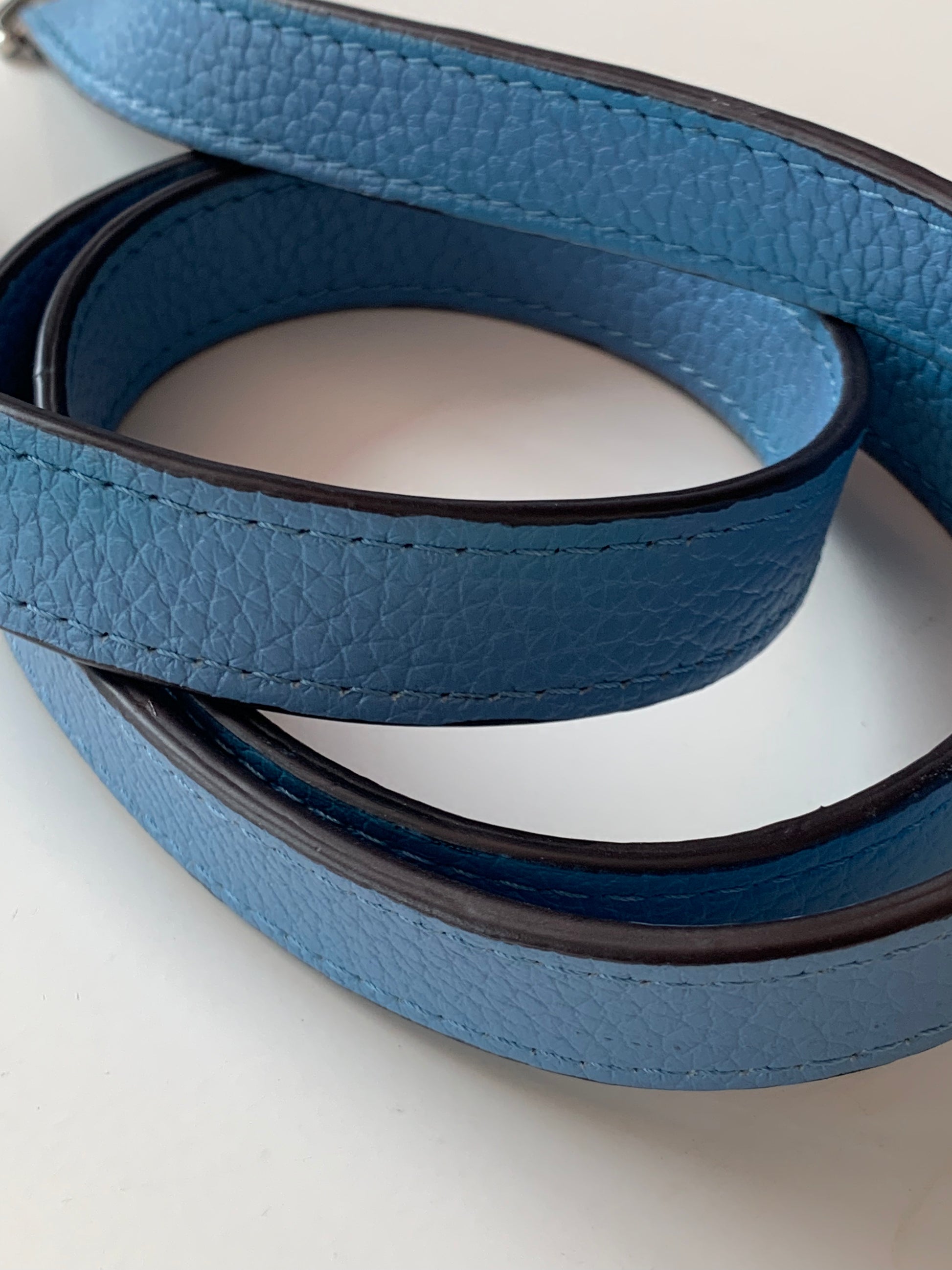 Louis Vuitton Capucines BB