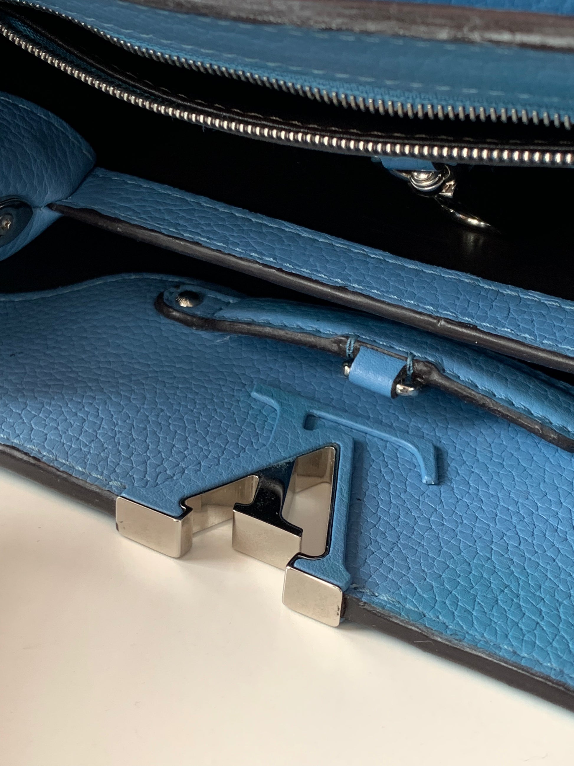 Louis Vuitton Capucines BB