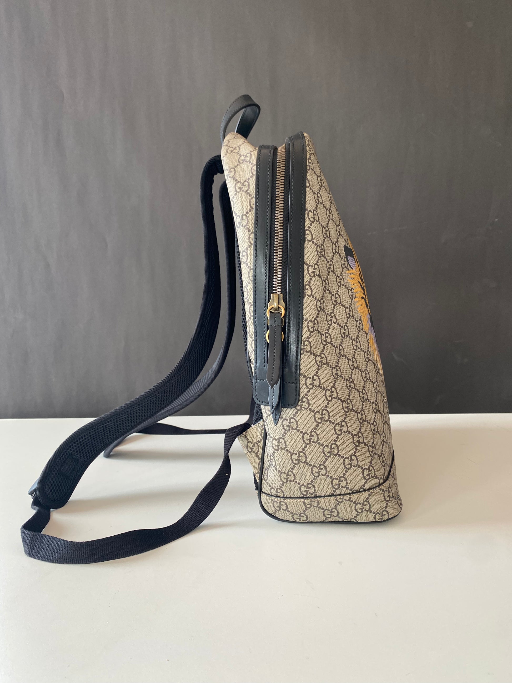 Gucci Supreme Monogram L'Aveugle Par Amour Backpack